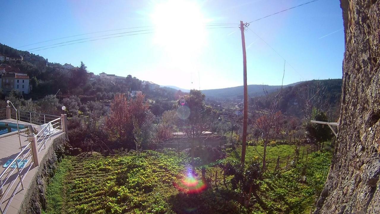 Casa Do Fundo Do Povo - Serra Da Estrela Cortes do Meio Exterior foto